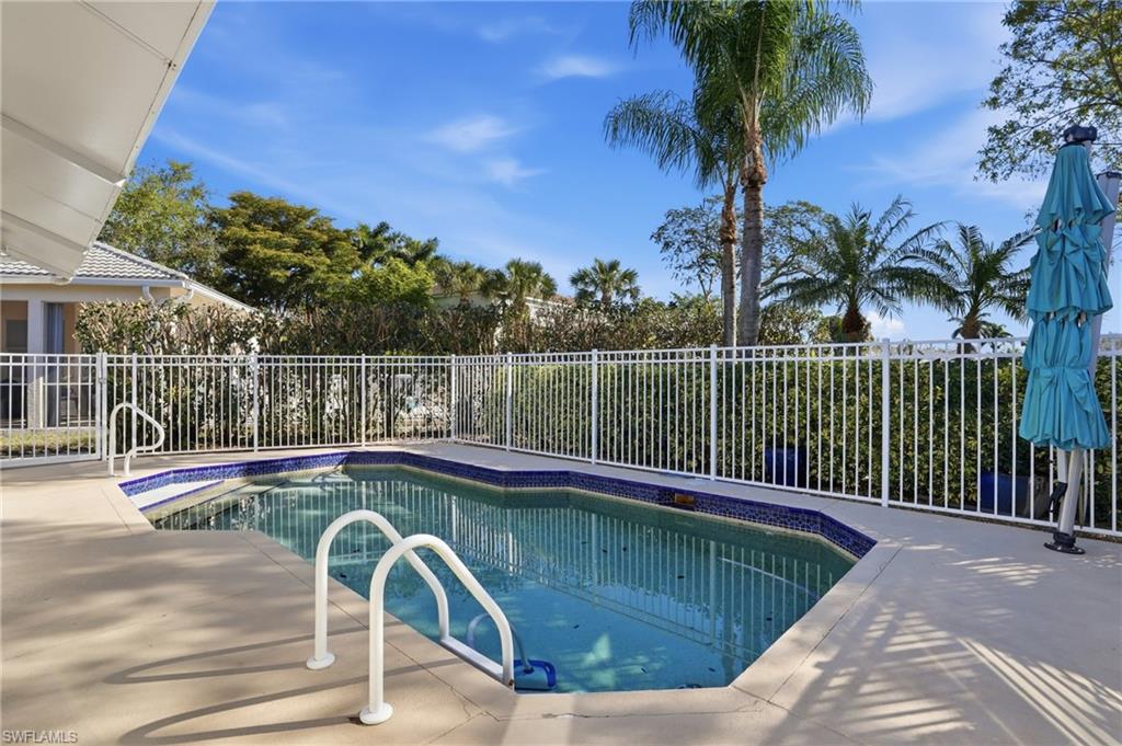 2265 Heritage Greens DR