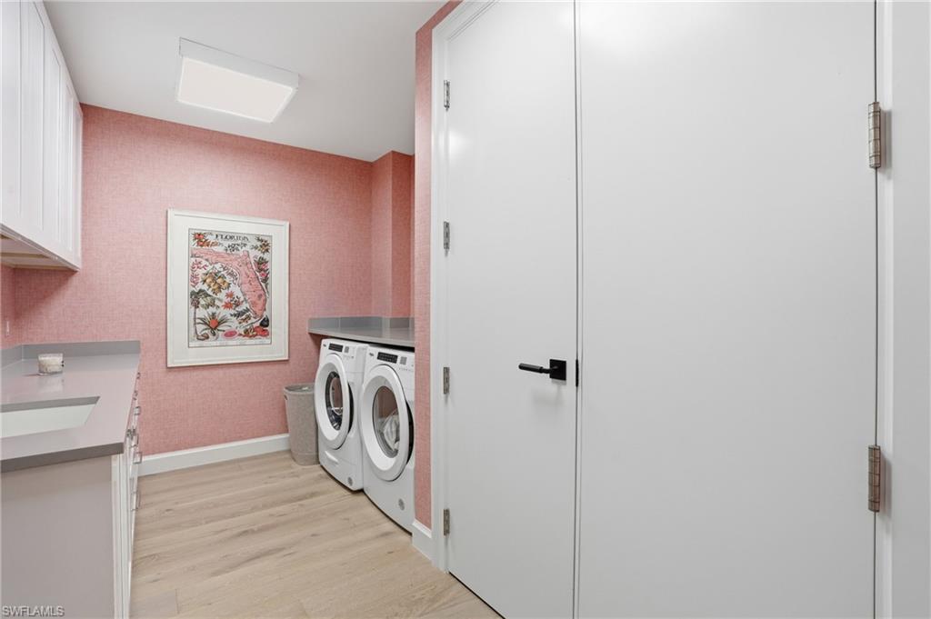 1115 Central AVE 456