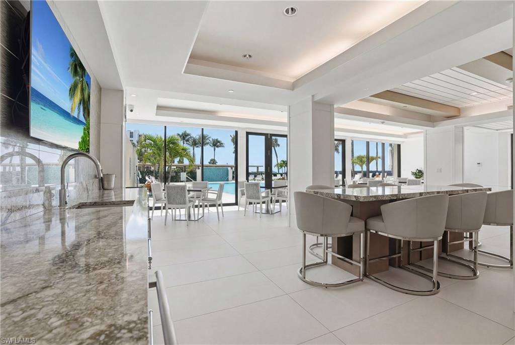 4001 Gulf Shore BLVD N 1407