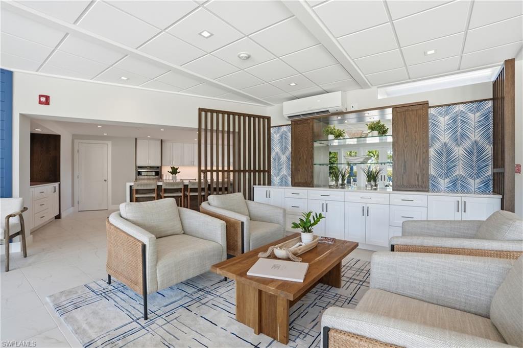 3410 Gulf Shore BLVD N 702