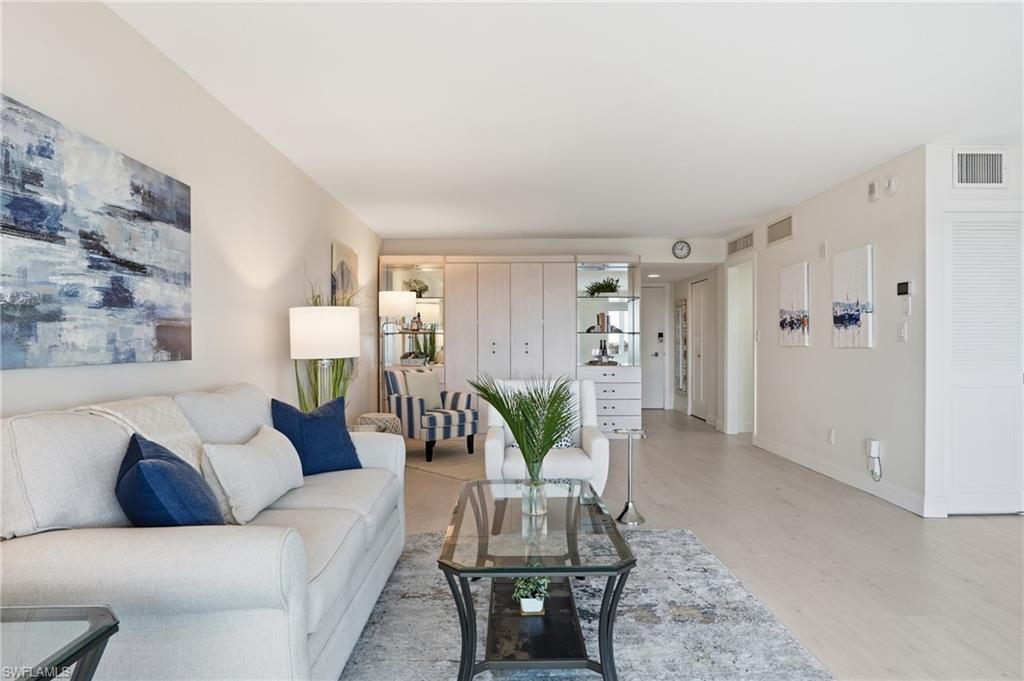 3410 Gulf Shore BLVD N 702