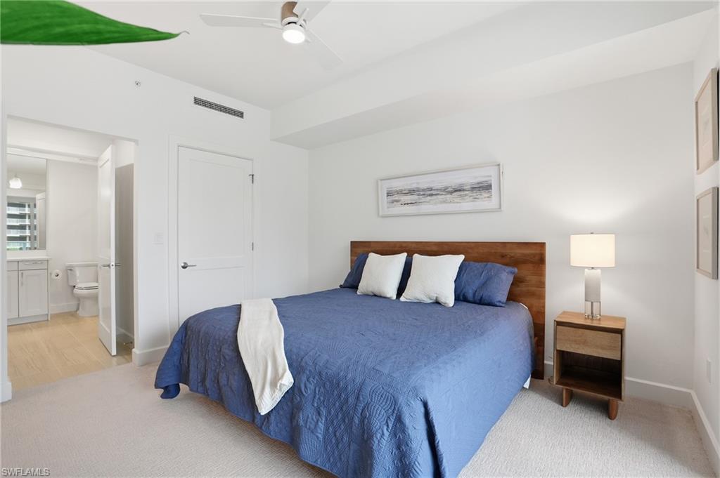 4142 Bay Beach LN 405