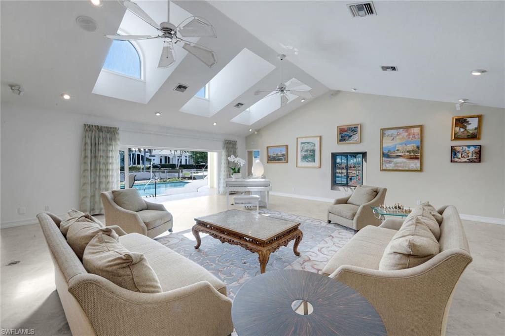 2147 Snook DR