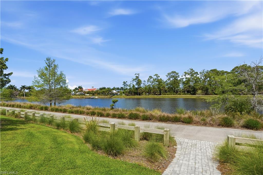 6565 Dominica DR 101