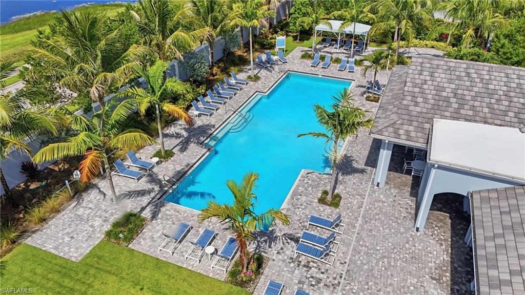2560 Seychelles DR 1003
