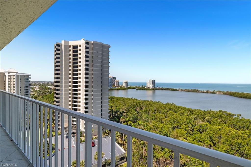 5550 Heron Point DR 1404