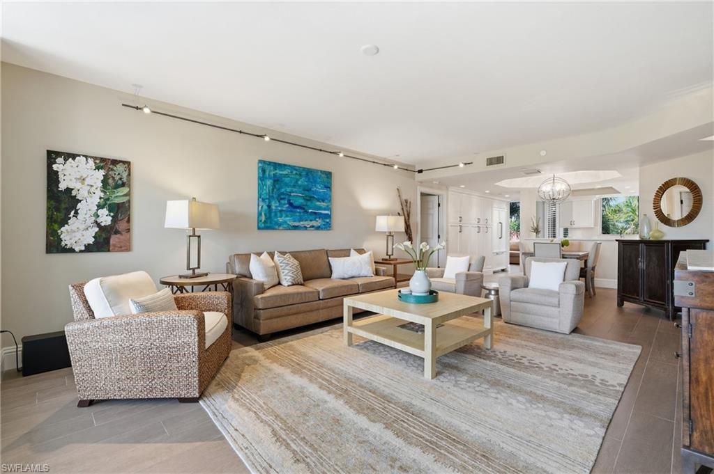 7225 Pelican Bay BLVD 302