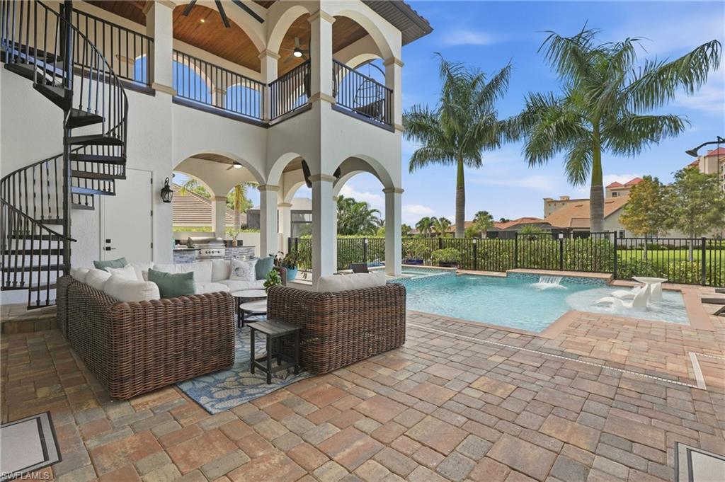 14800 Laguna DR