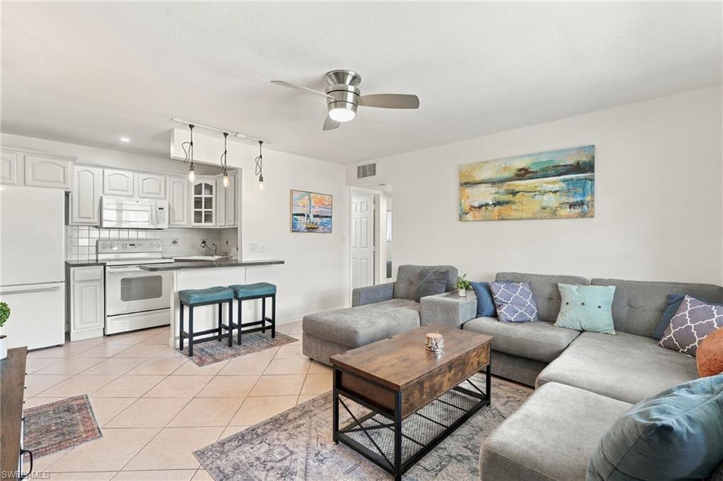 457 Tallwood ST 408