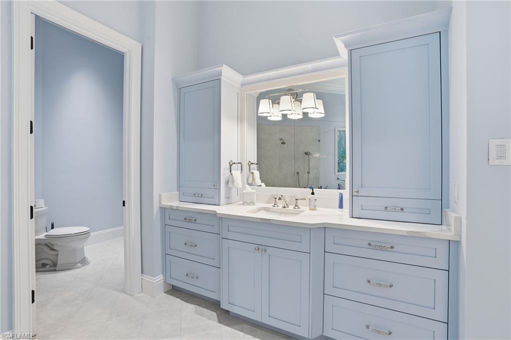 1237 Pocantico LN