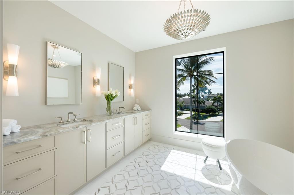 1305 Marlin DR