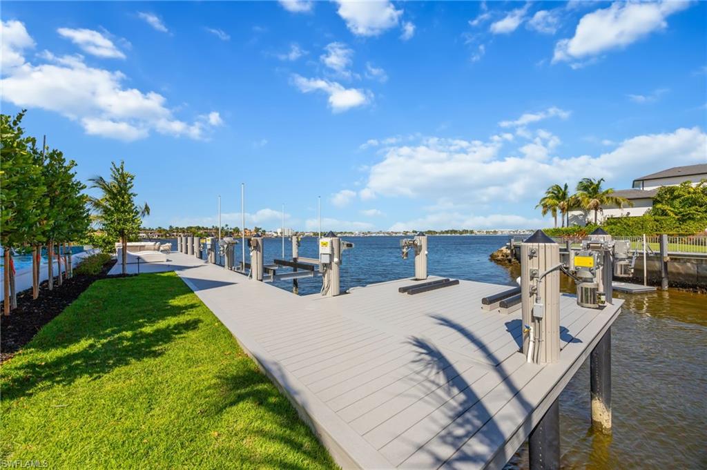 1305 Marlin DR