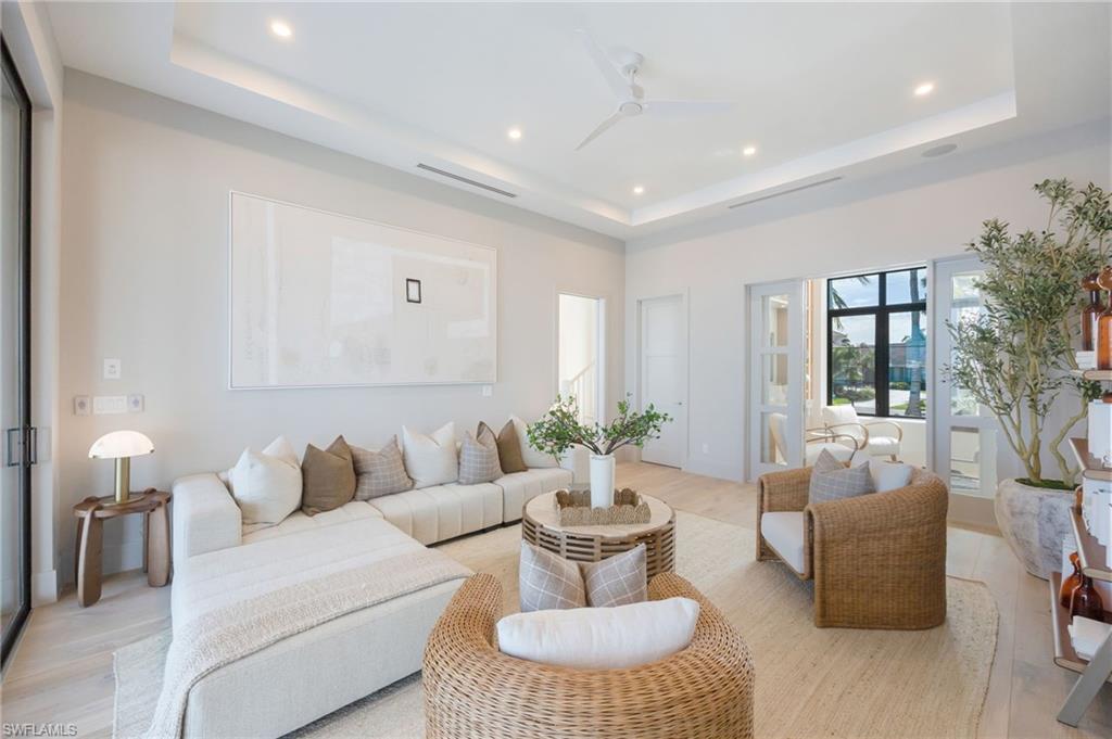 1305 Marlin DR