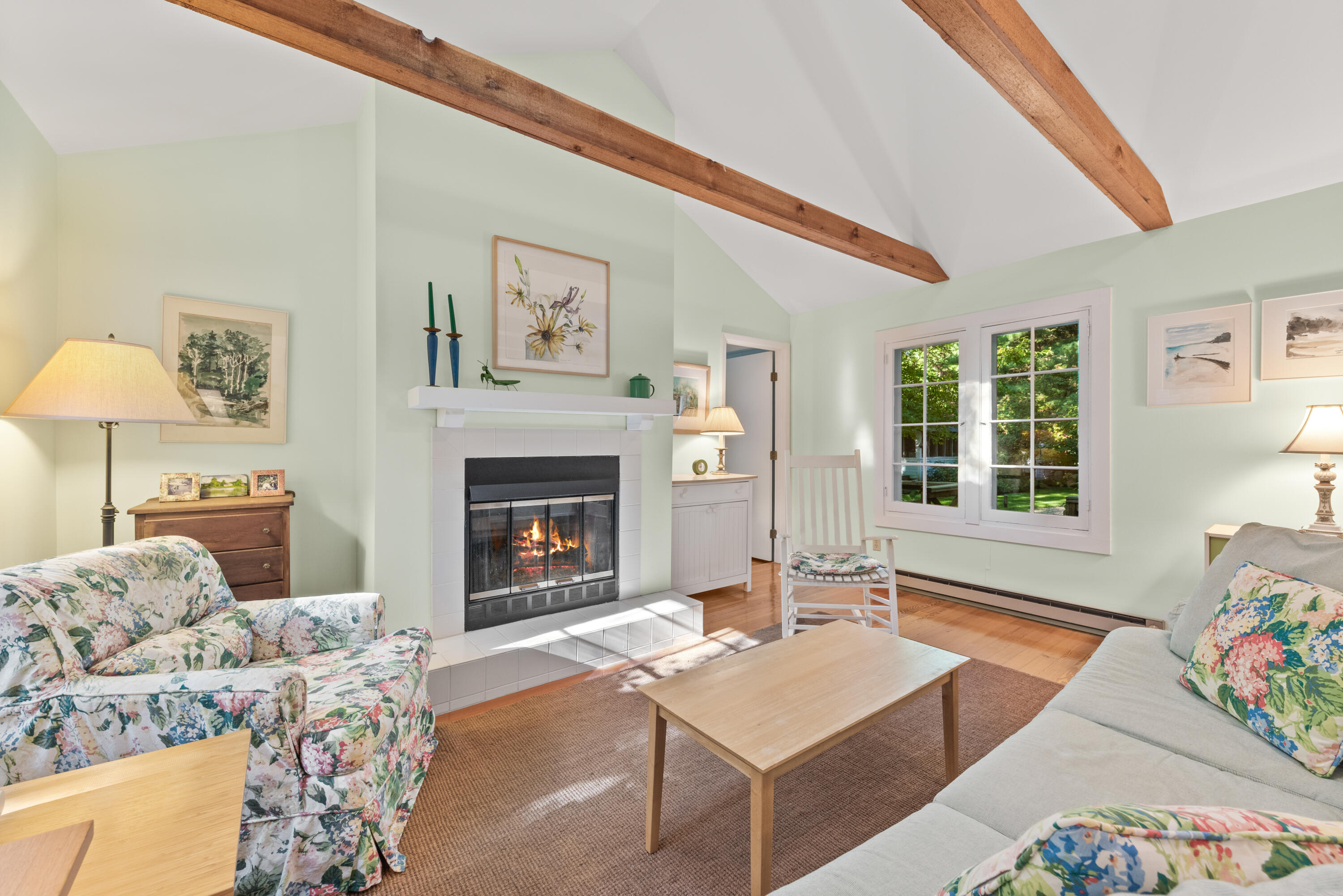 15911 Lake Avenue, 3