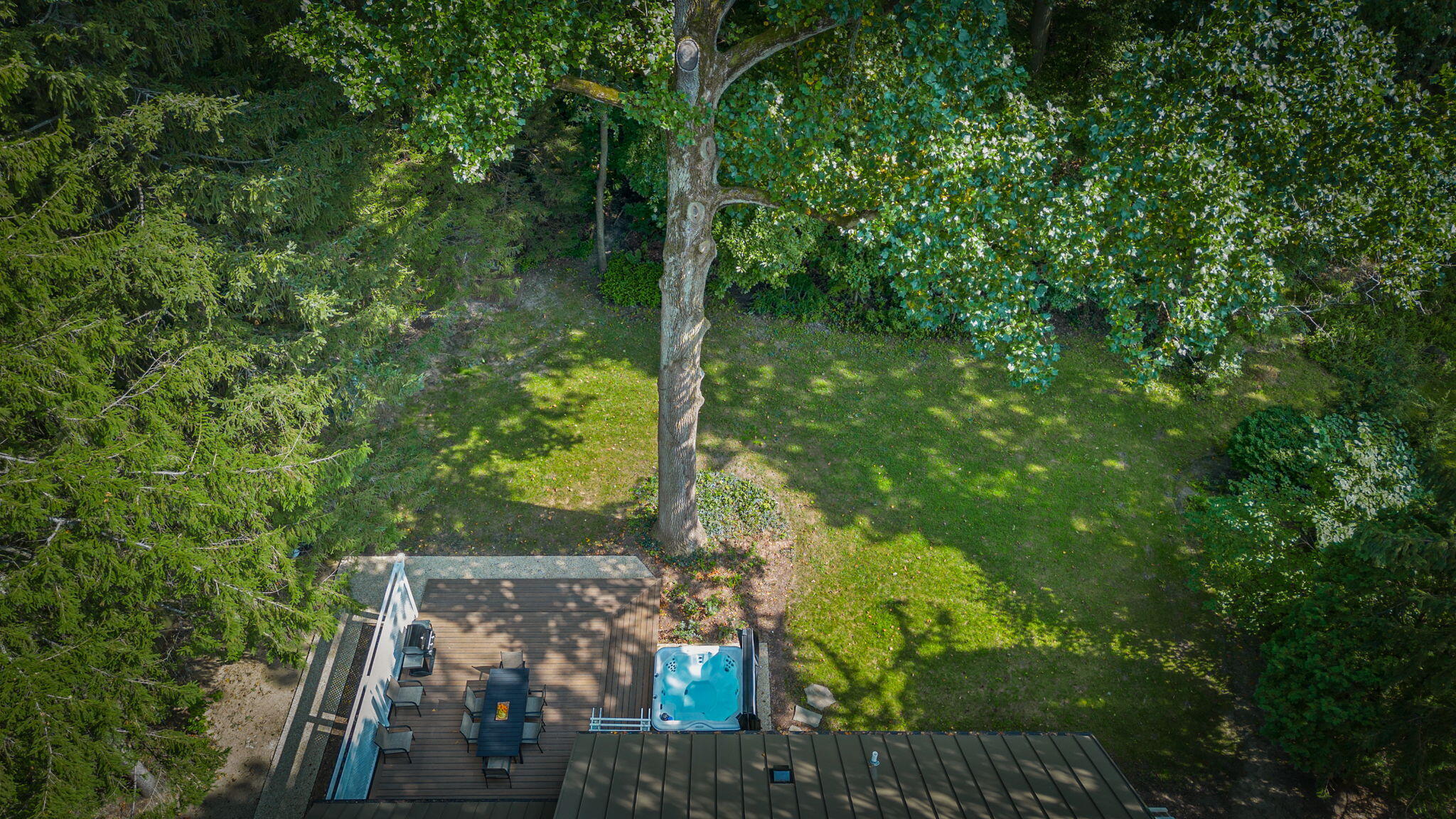 14507 Lakeshore Road