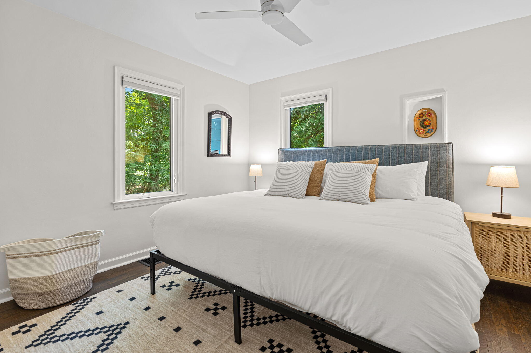 14507 Lakeshore Road