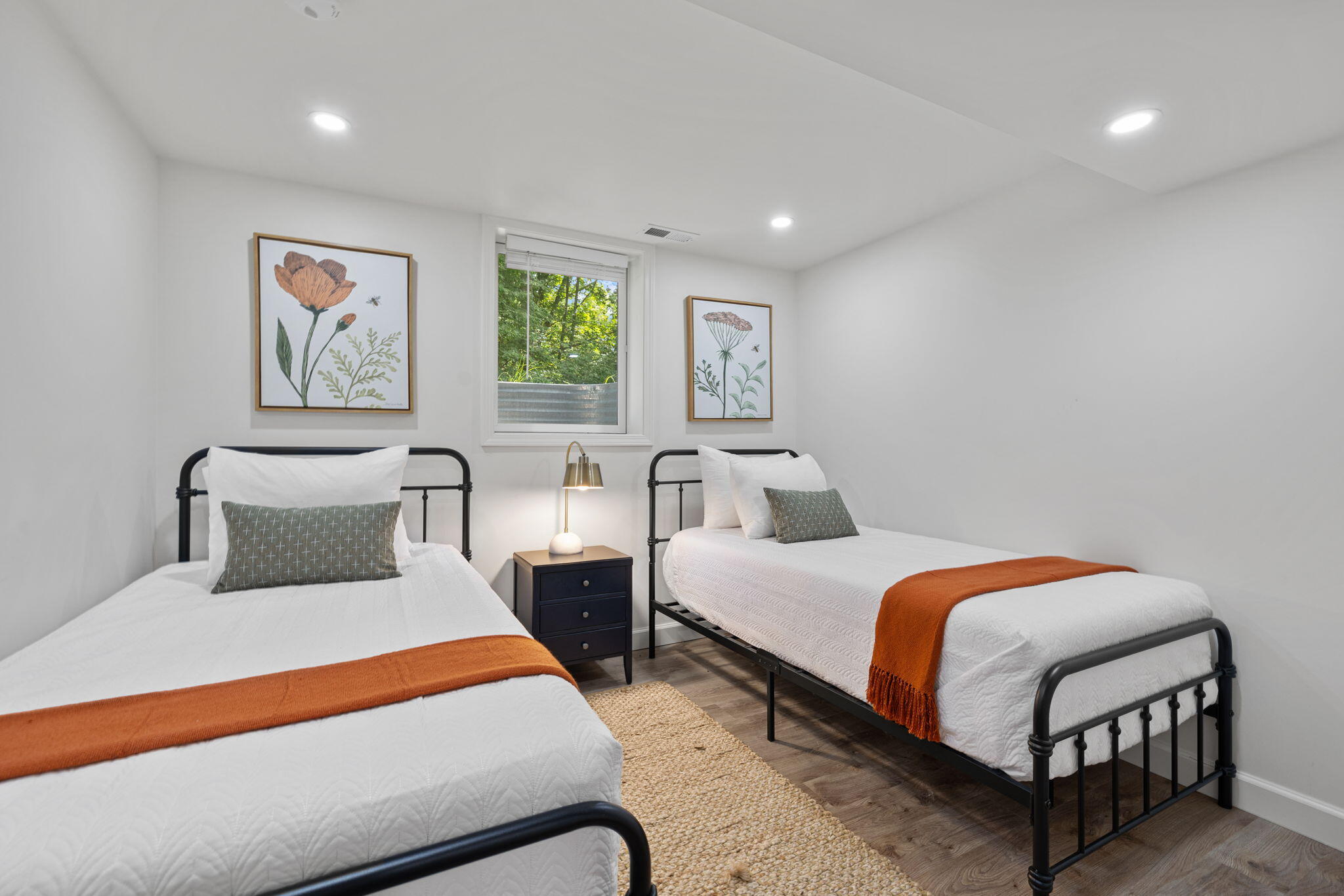 14507 Lakeshore Road