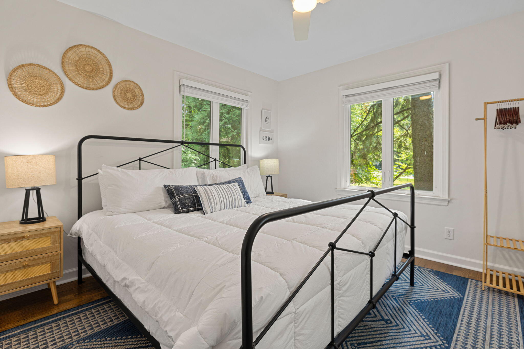 14507 Lakeshore Road