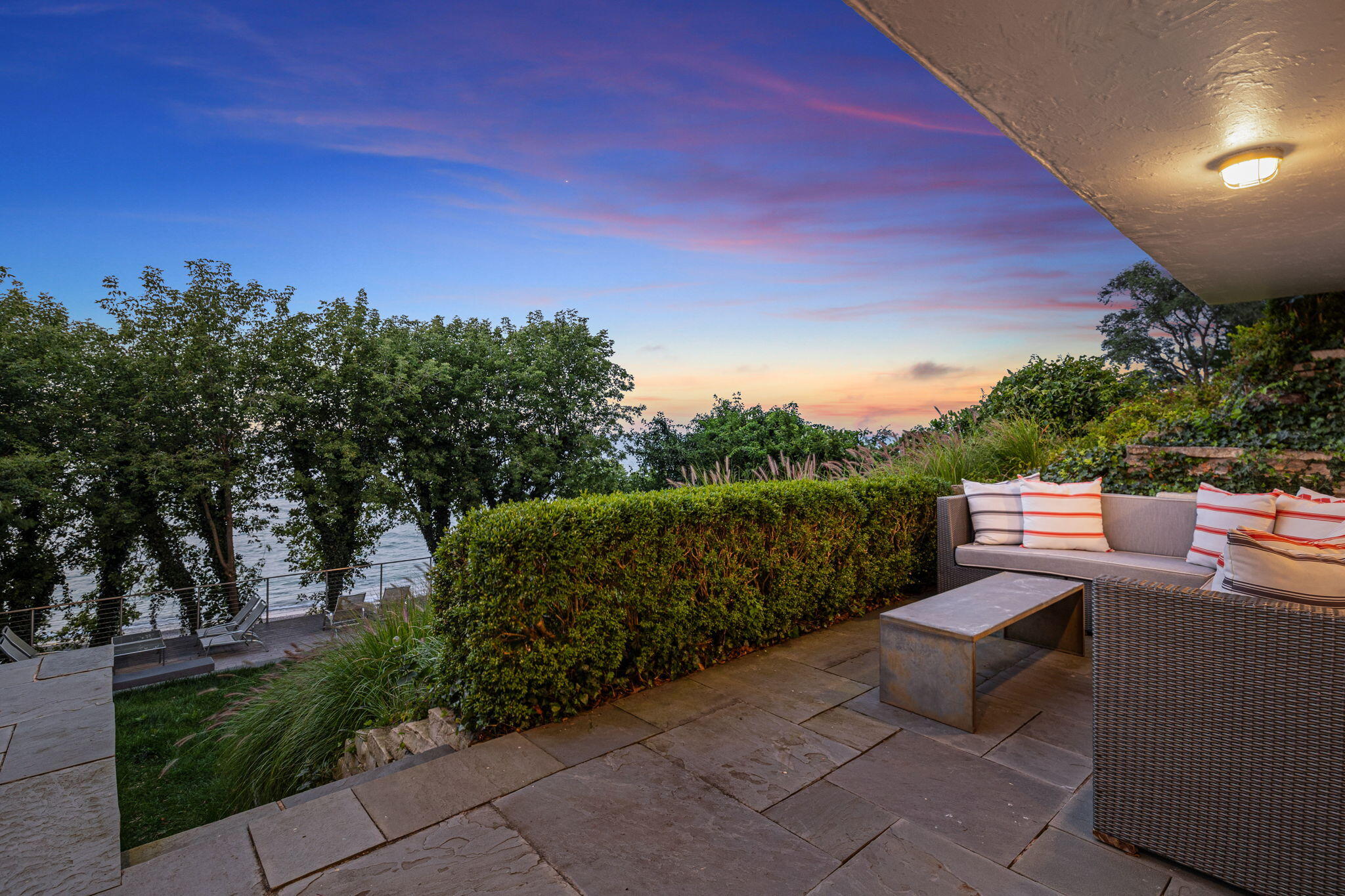 46015 Lake View Avenue