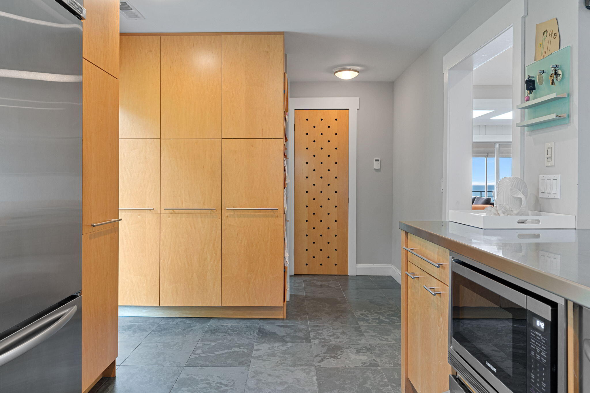 46015 Lake View Avenue