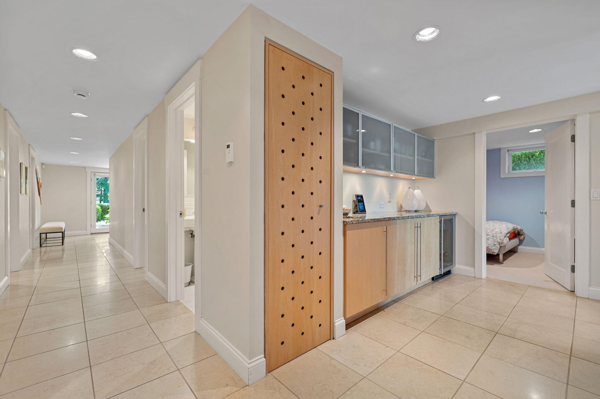 46015 Lake View Avenue