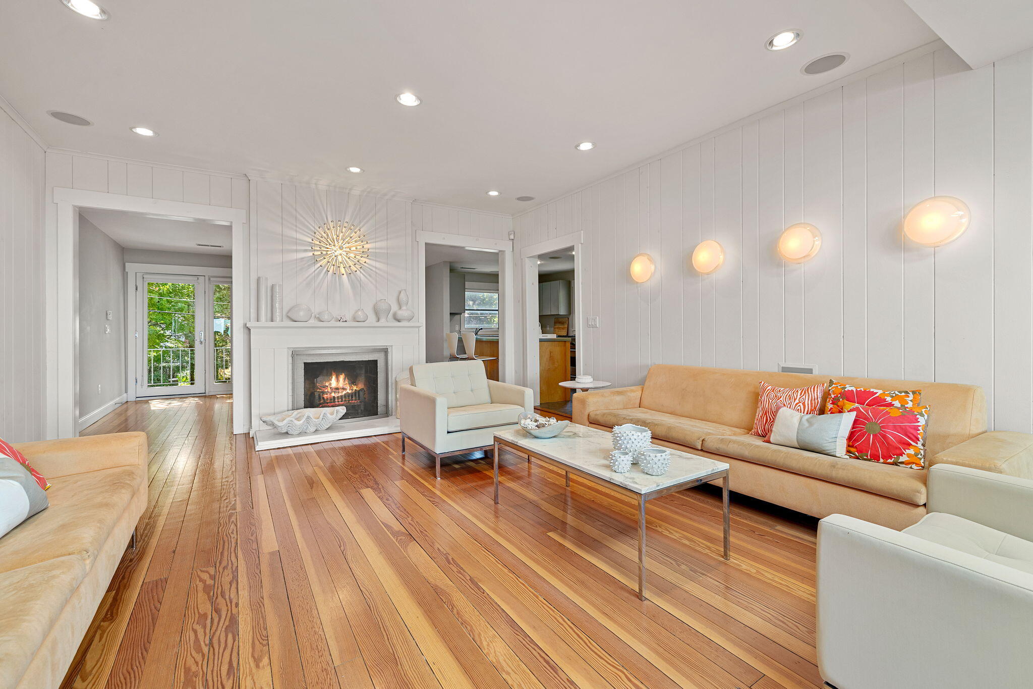 46015 Lake View Avenue