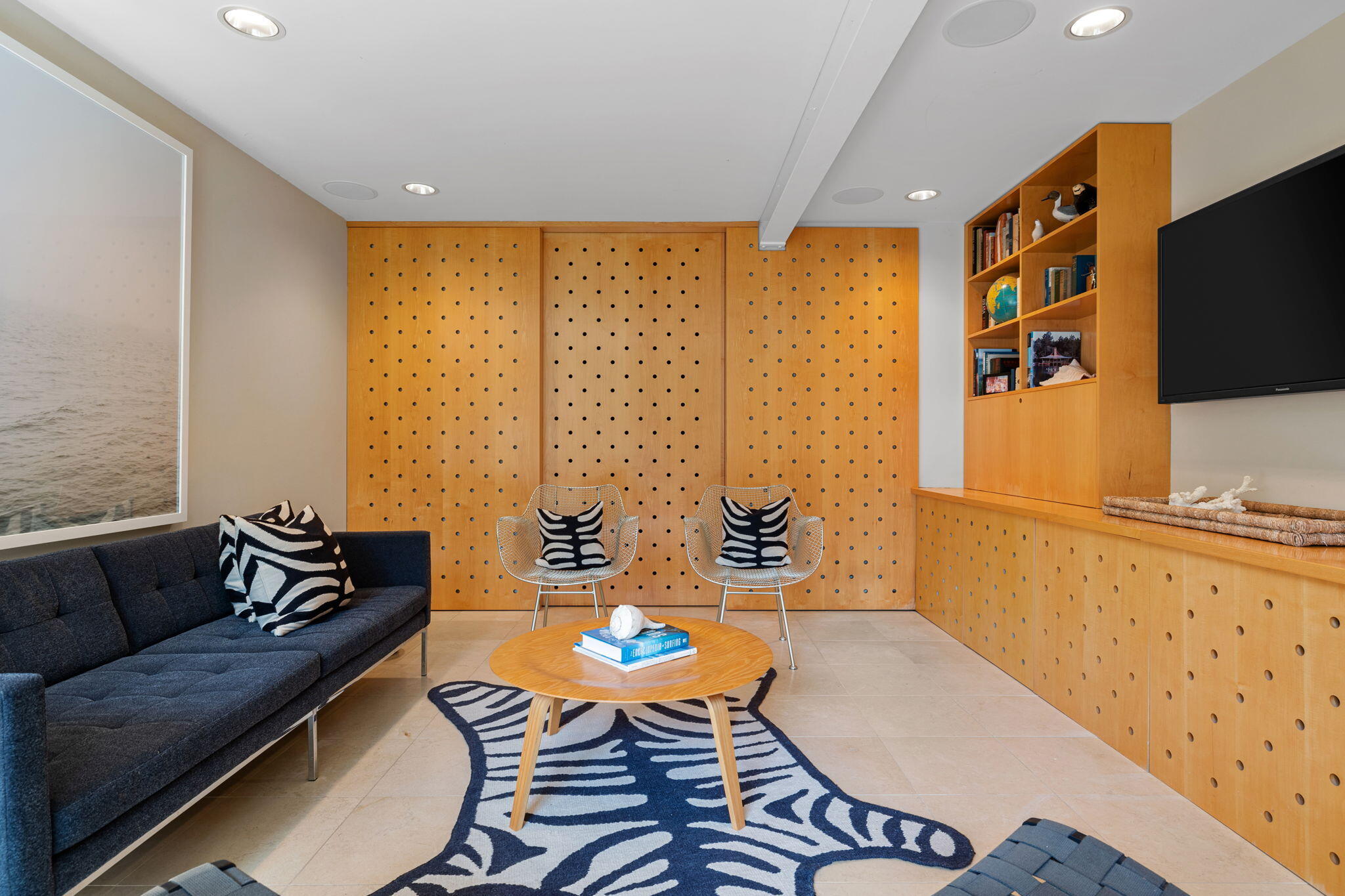 46015 Lake View Avenue