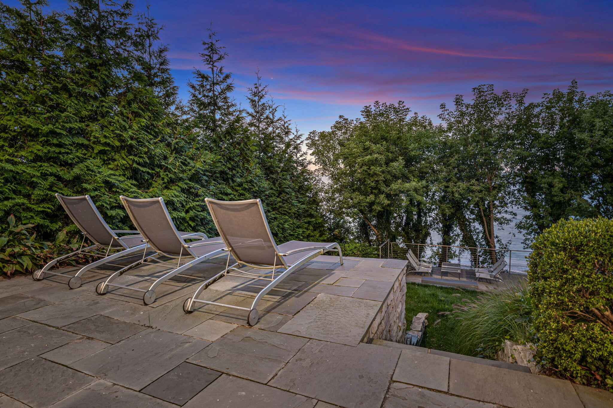 46015 Lake View Avenue