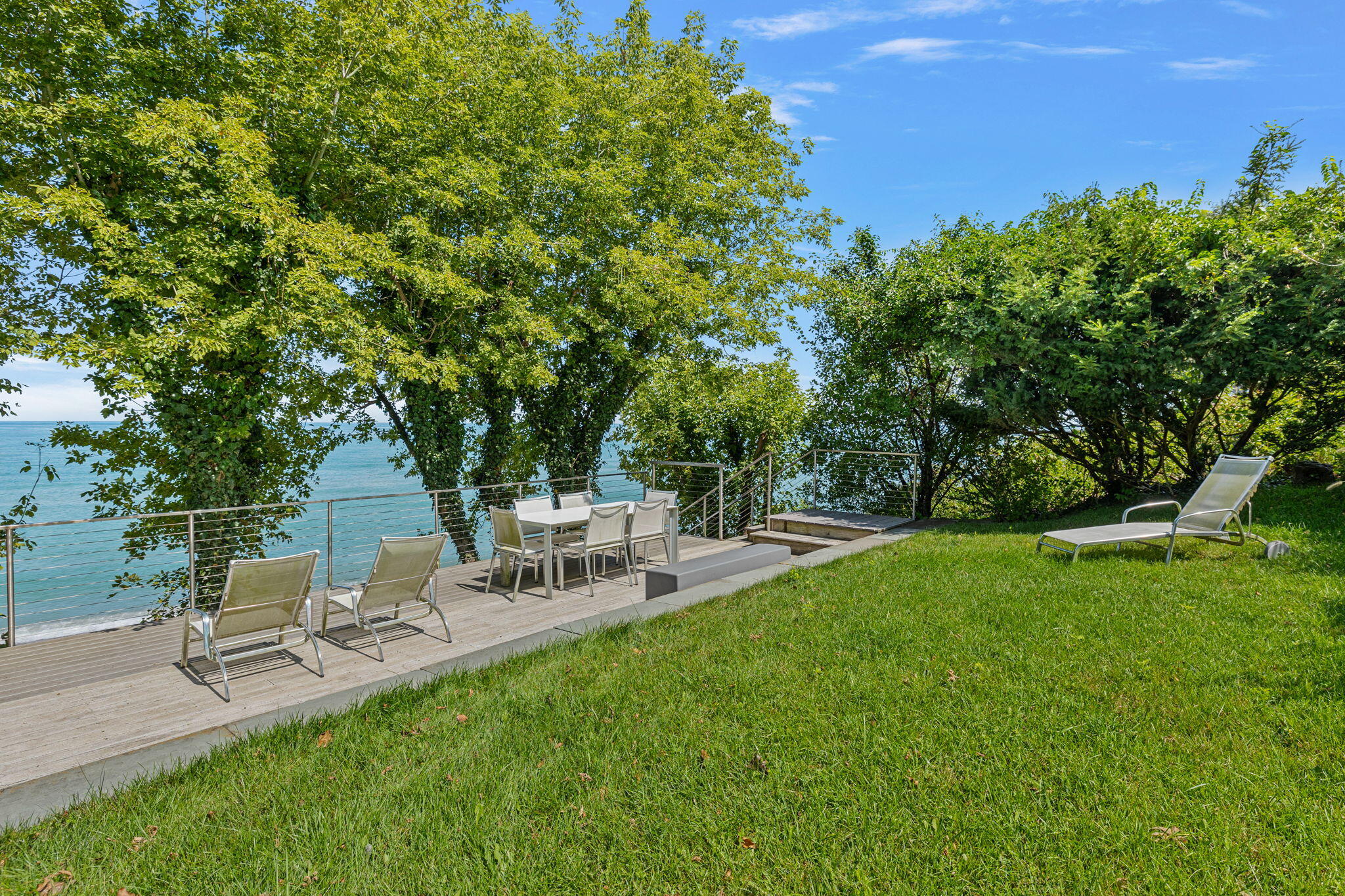 46015 Lake View Avenue