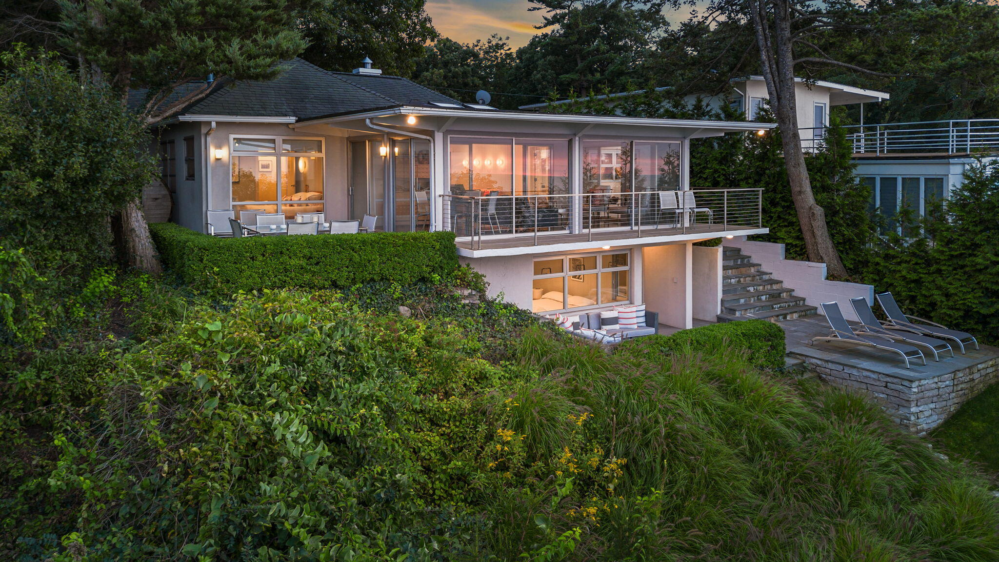 46015 Lake View Avenue