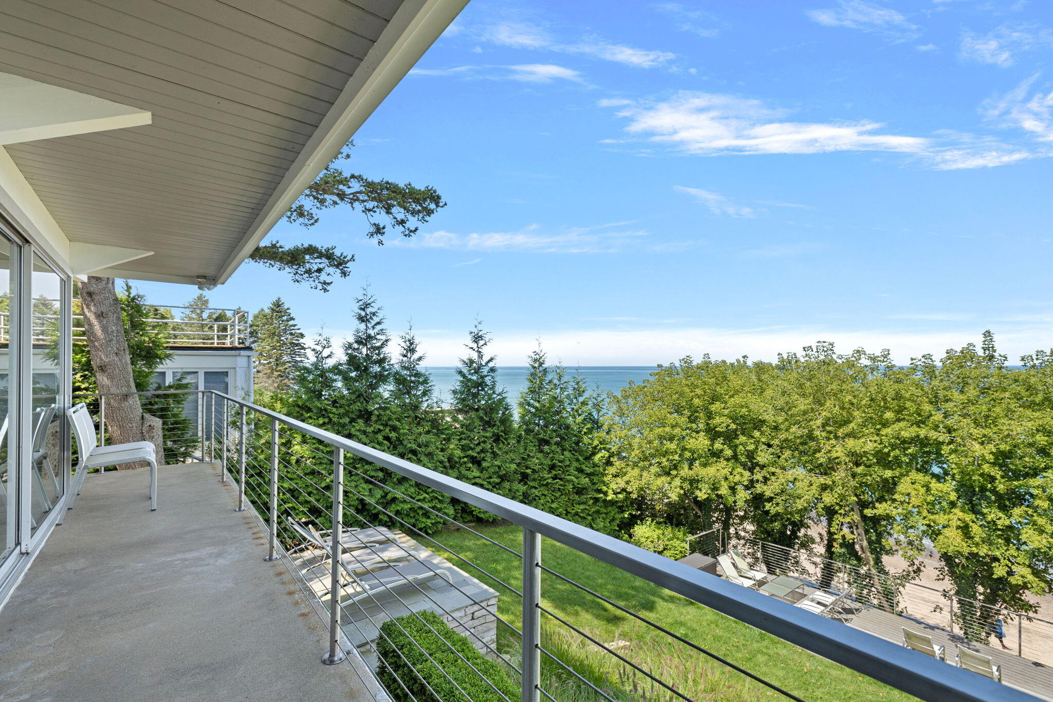 46015 Lake View Avenue