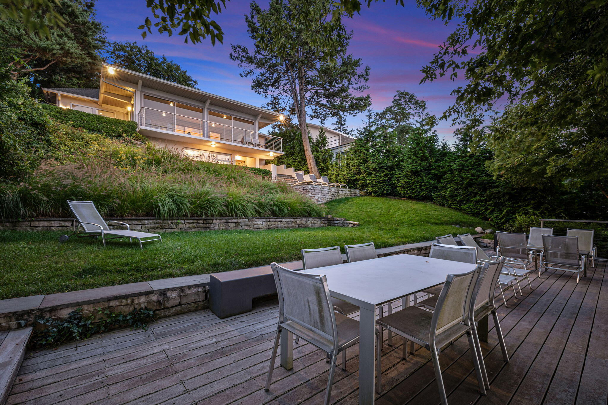 46015 Lake View Avenue