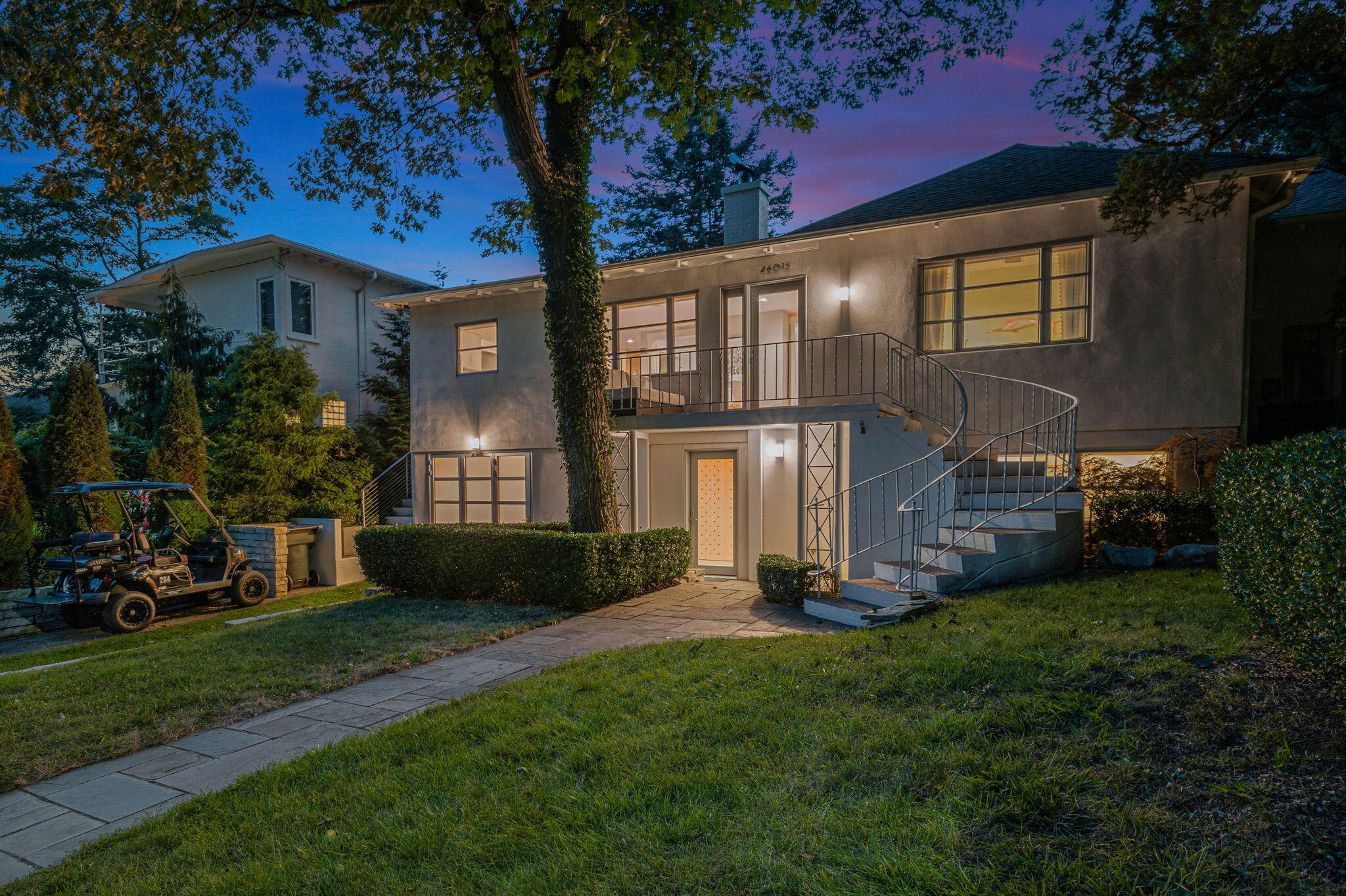 46015 Lake View Avenue