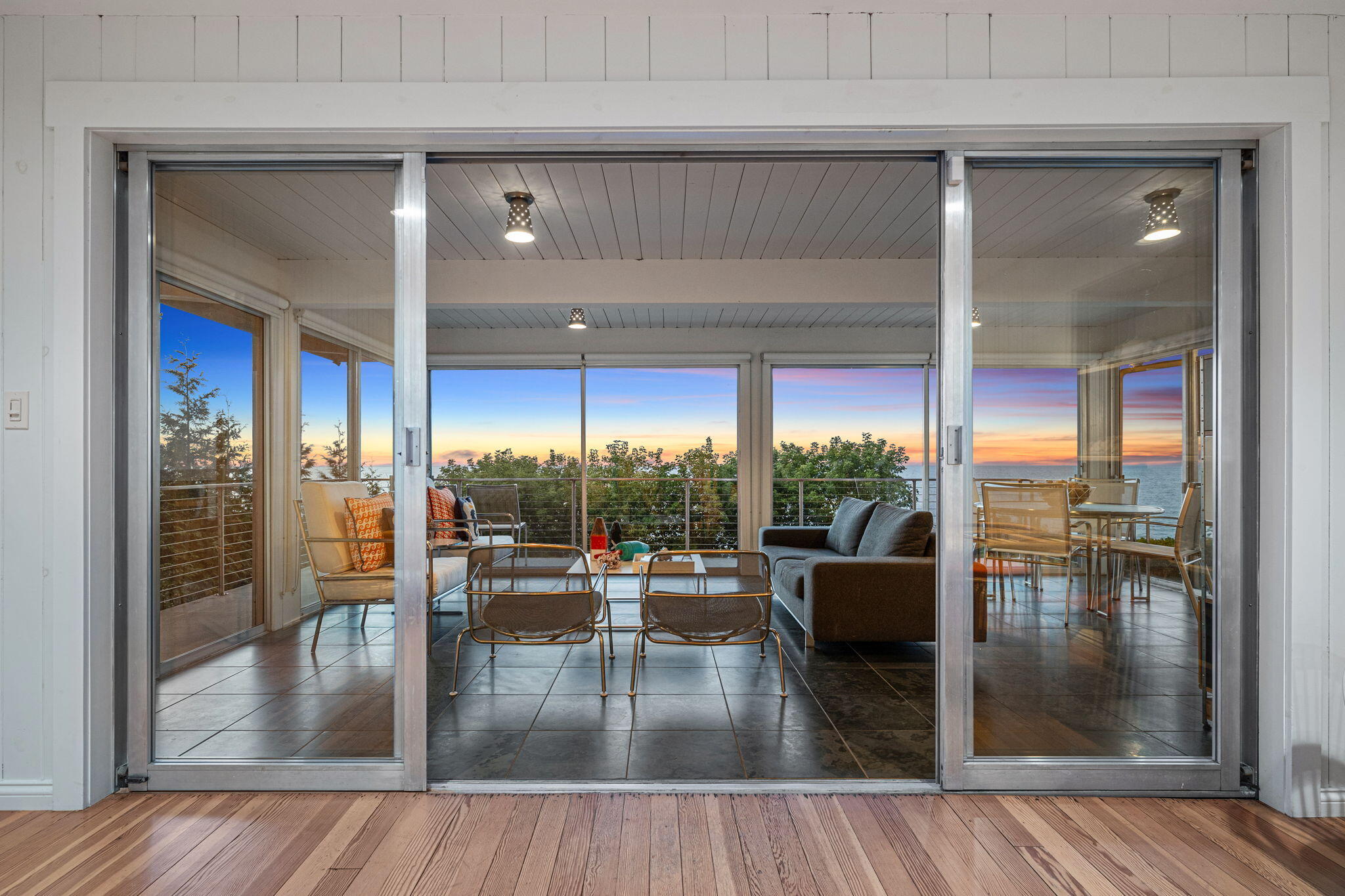 46015 Lake View Avenue