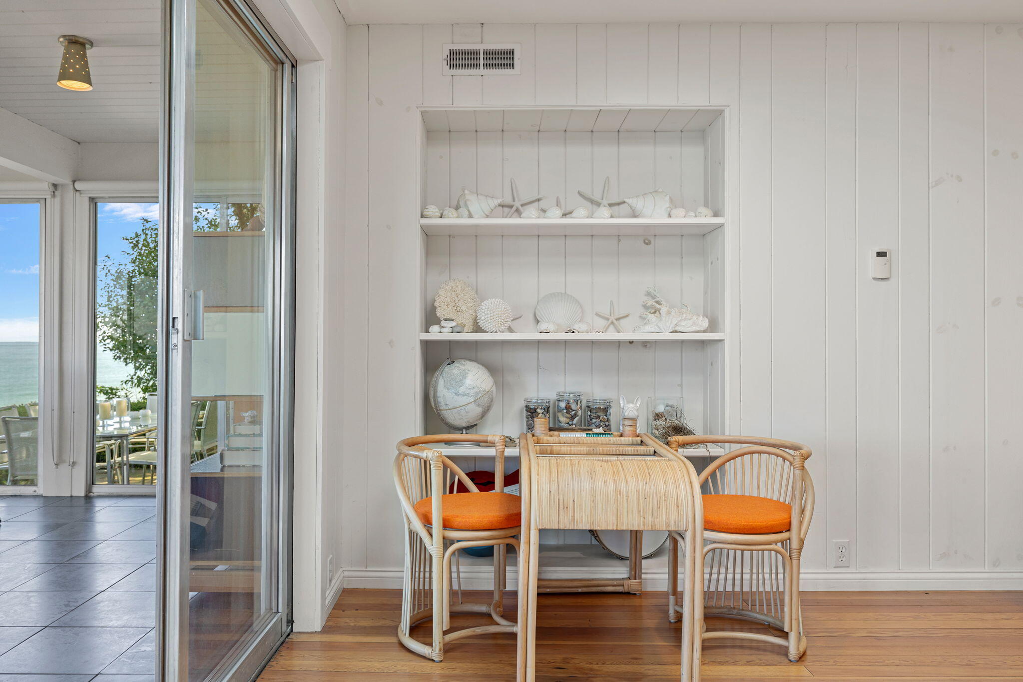 46015 Lake View Avenue