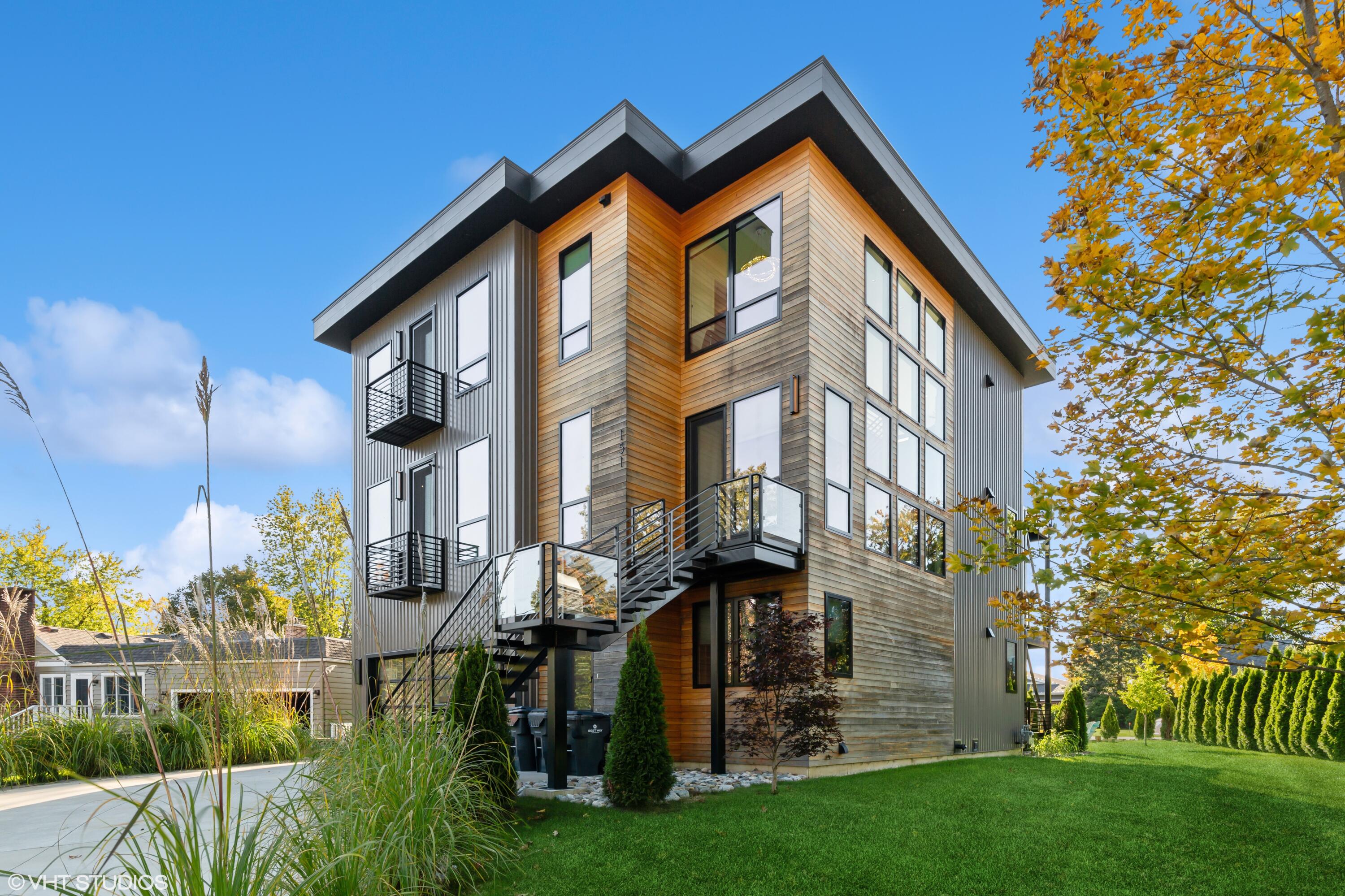 151 Higman Park Hill, 1