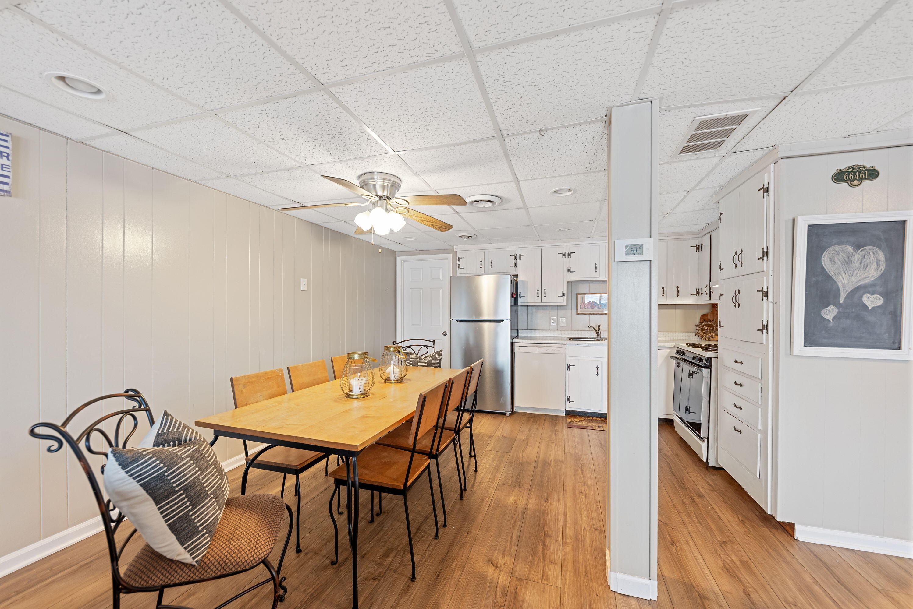 66461 Lakeshore Drive