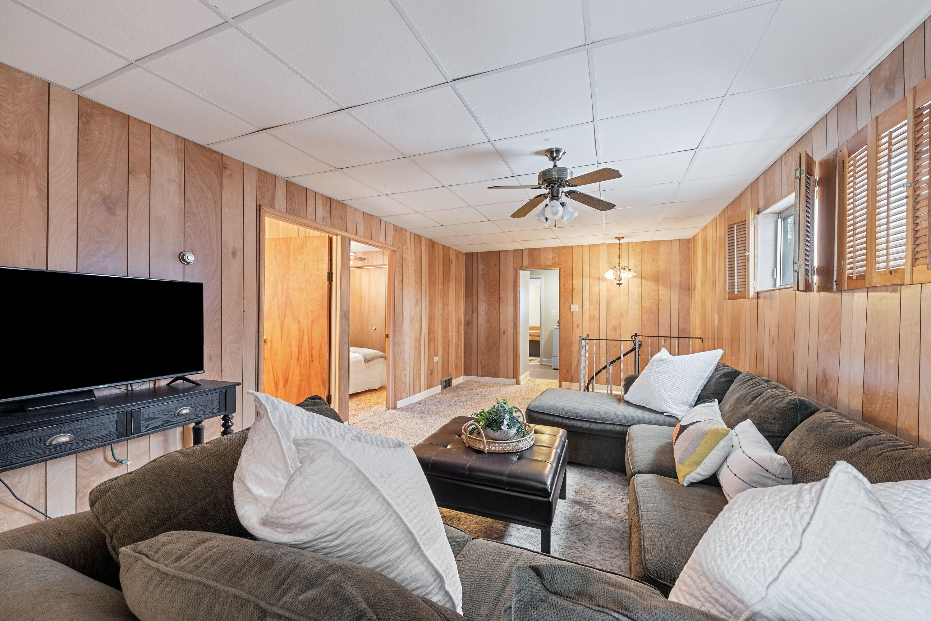 66461 Lakeshore Drive