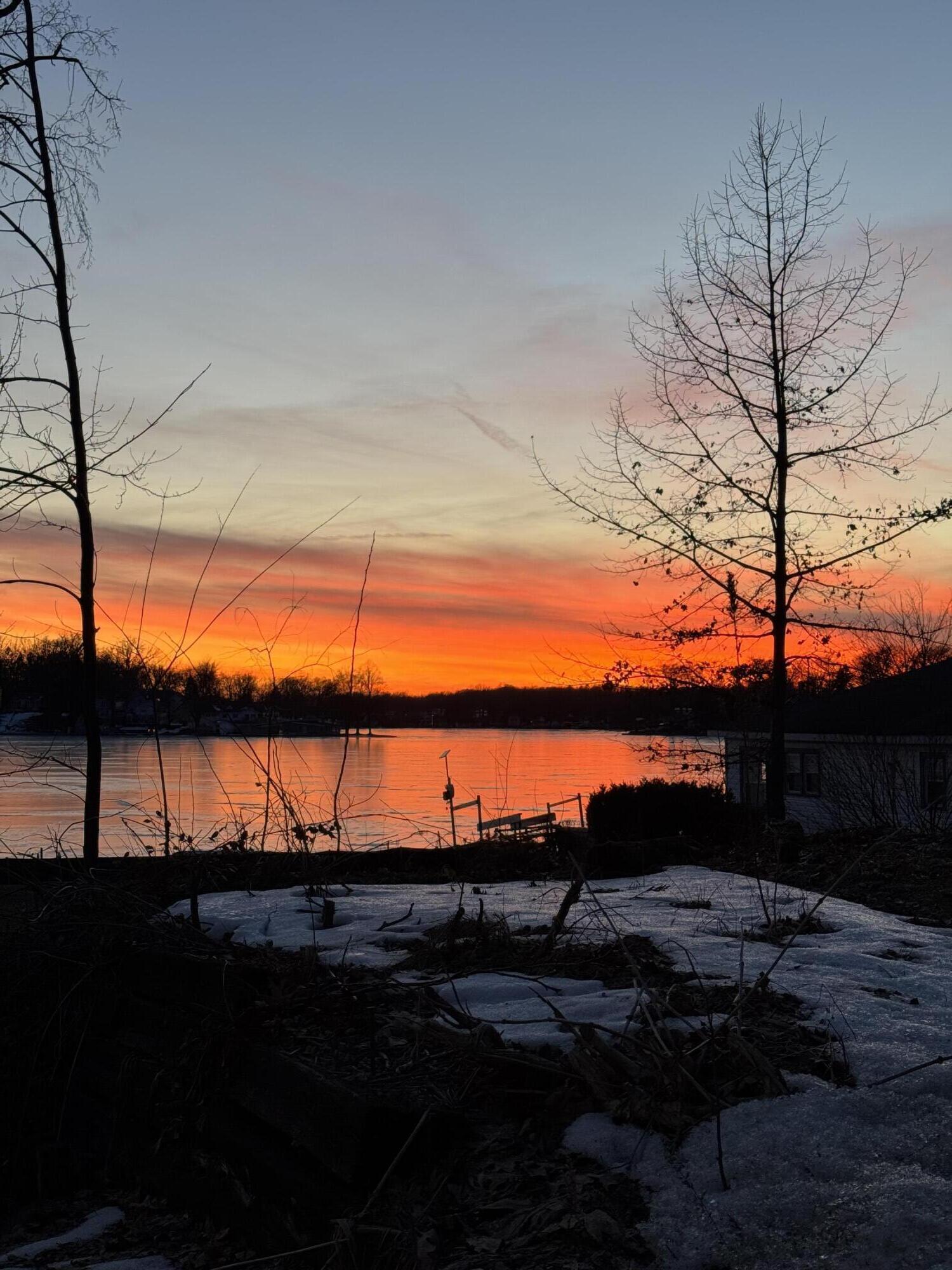 66461 Lakeshore Drive