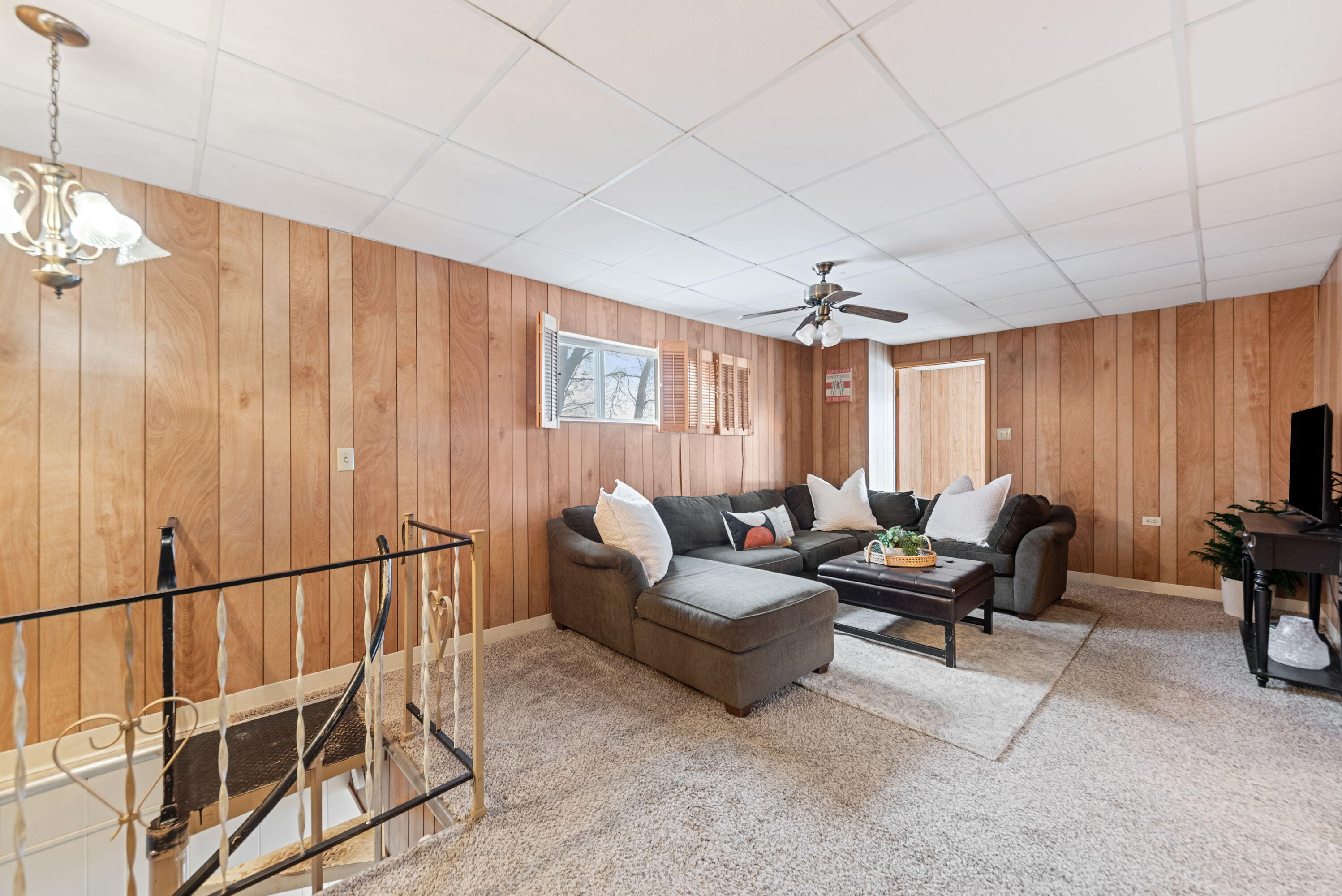 66461 Lakeshore Drive