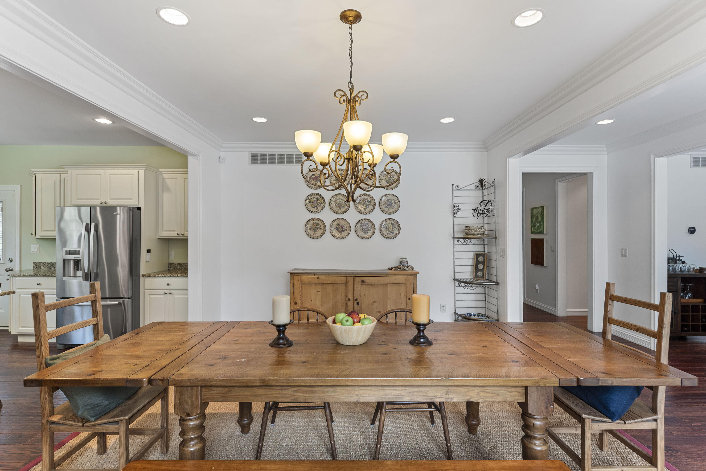 52300 E Arnold Drive