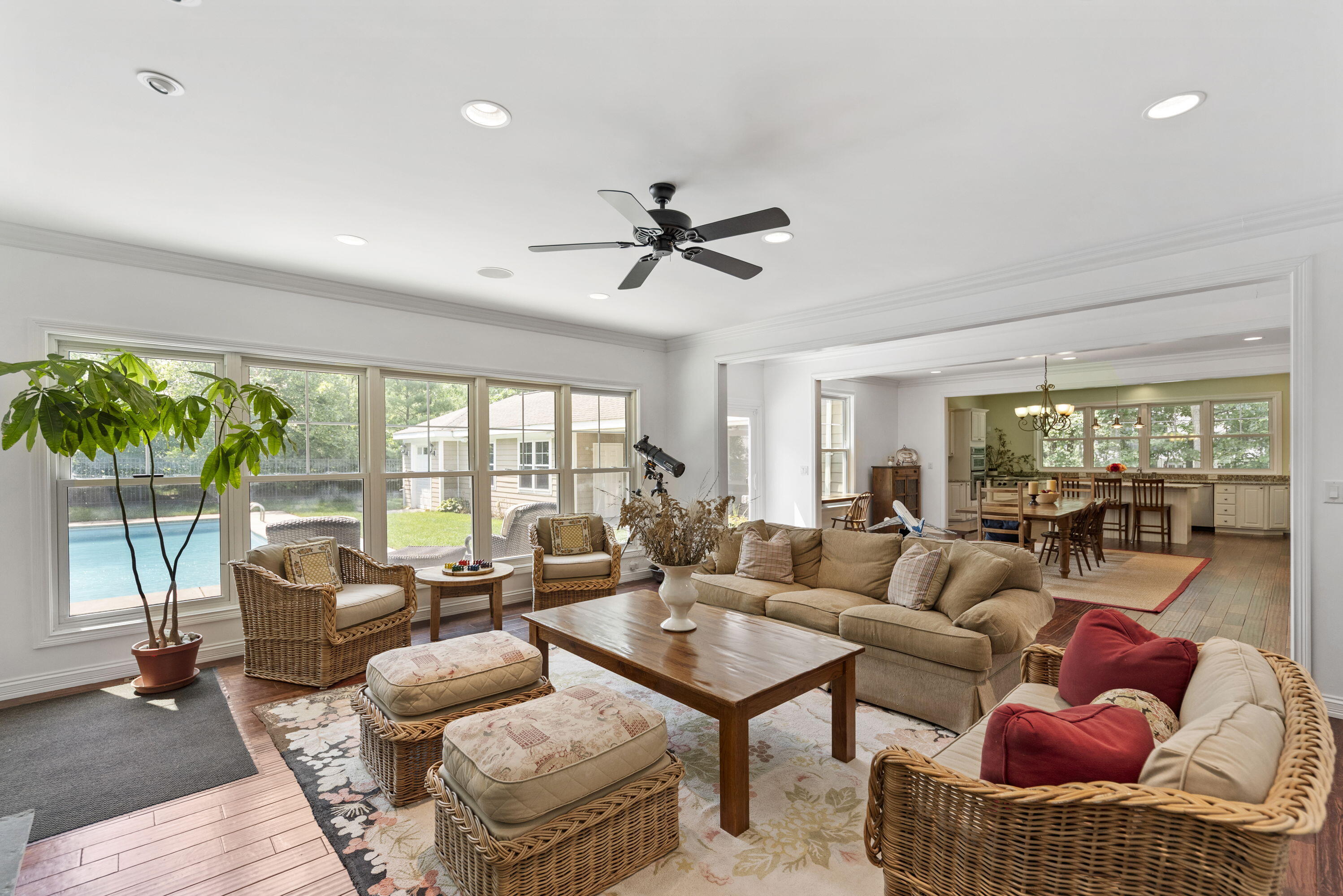 52300 E Arnold Drive