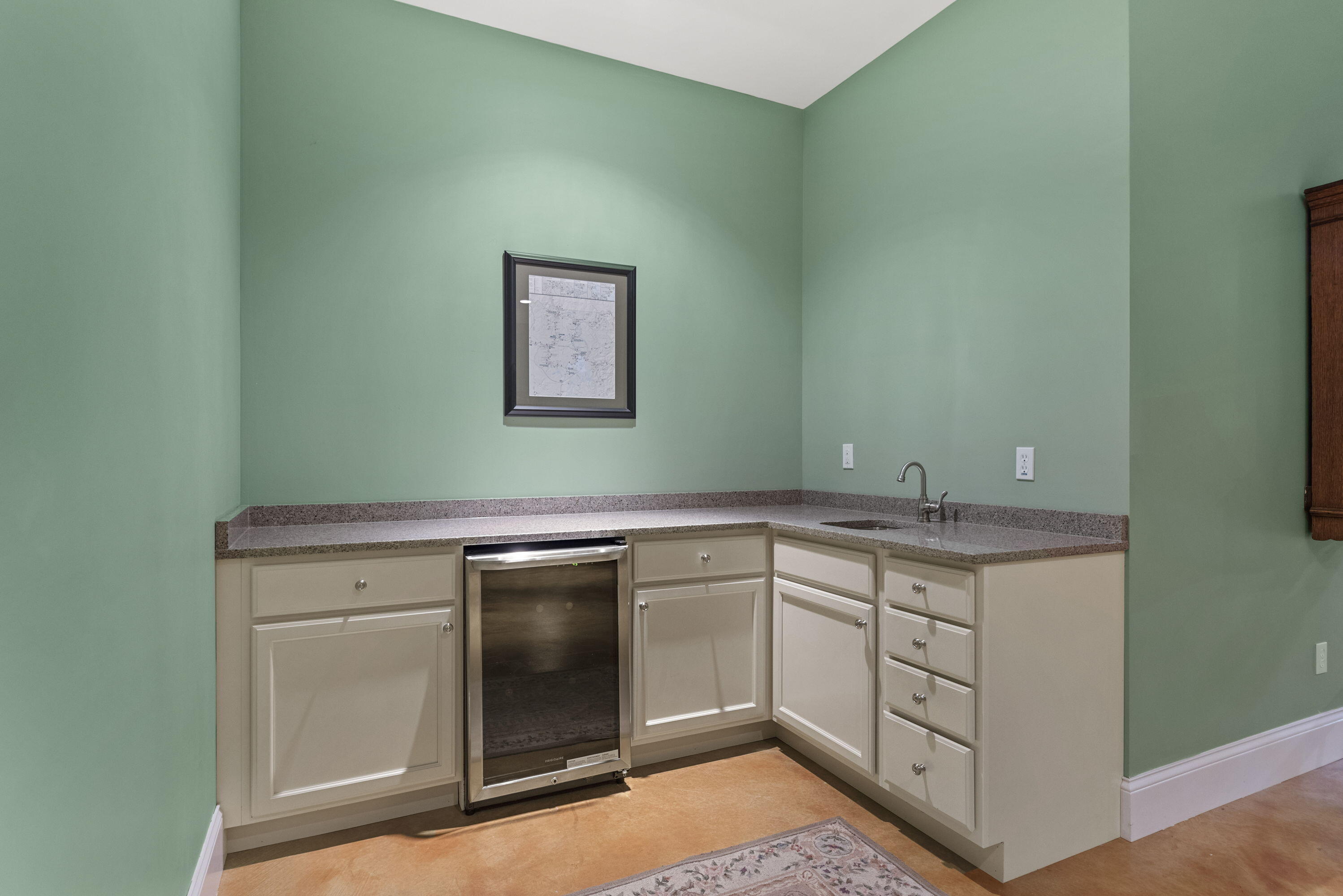 52300 E Arnold Drive