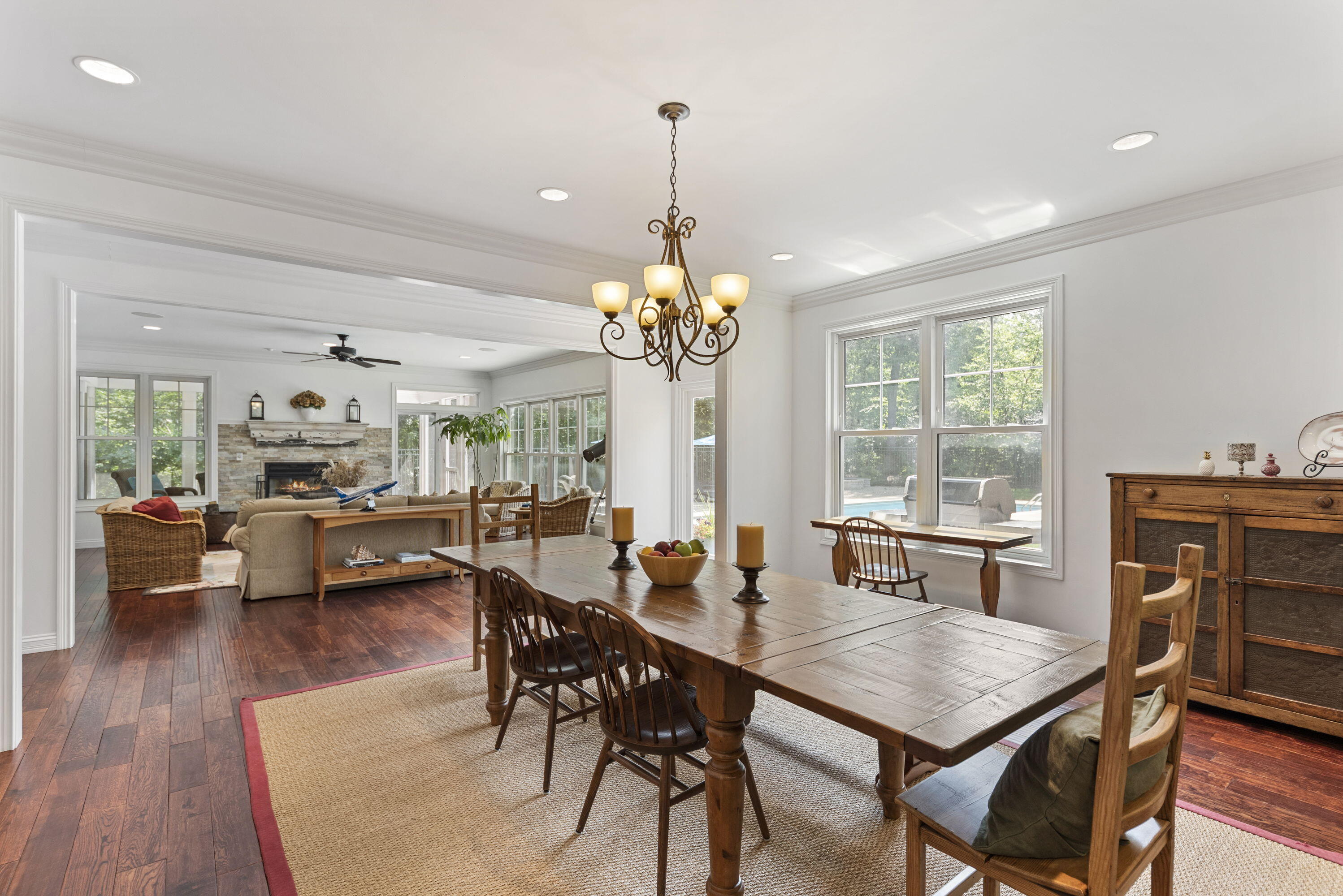 52300 E Arnold Drive