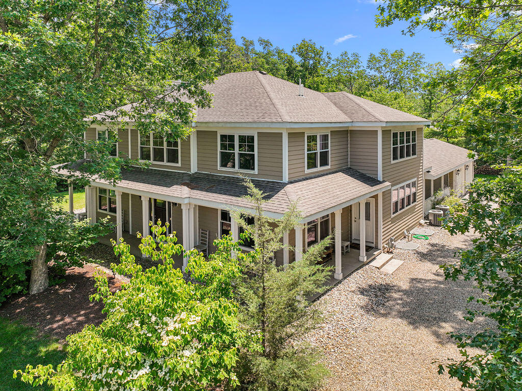 52300 E Arnold Drive