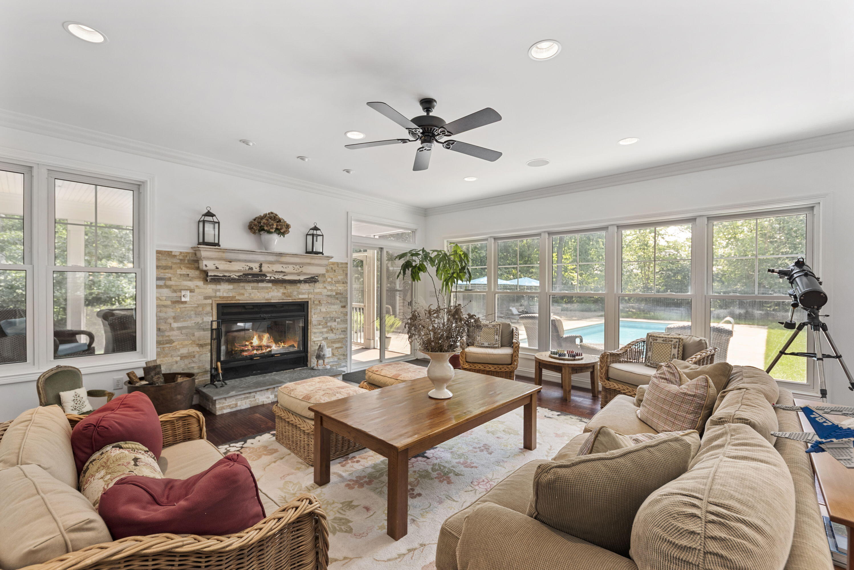 52300 E Arnold Drive