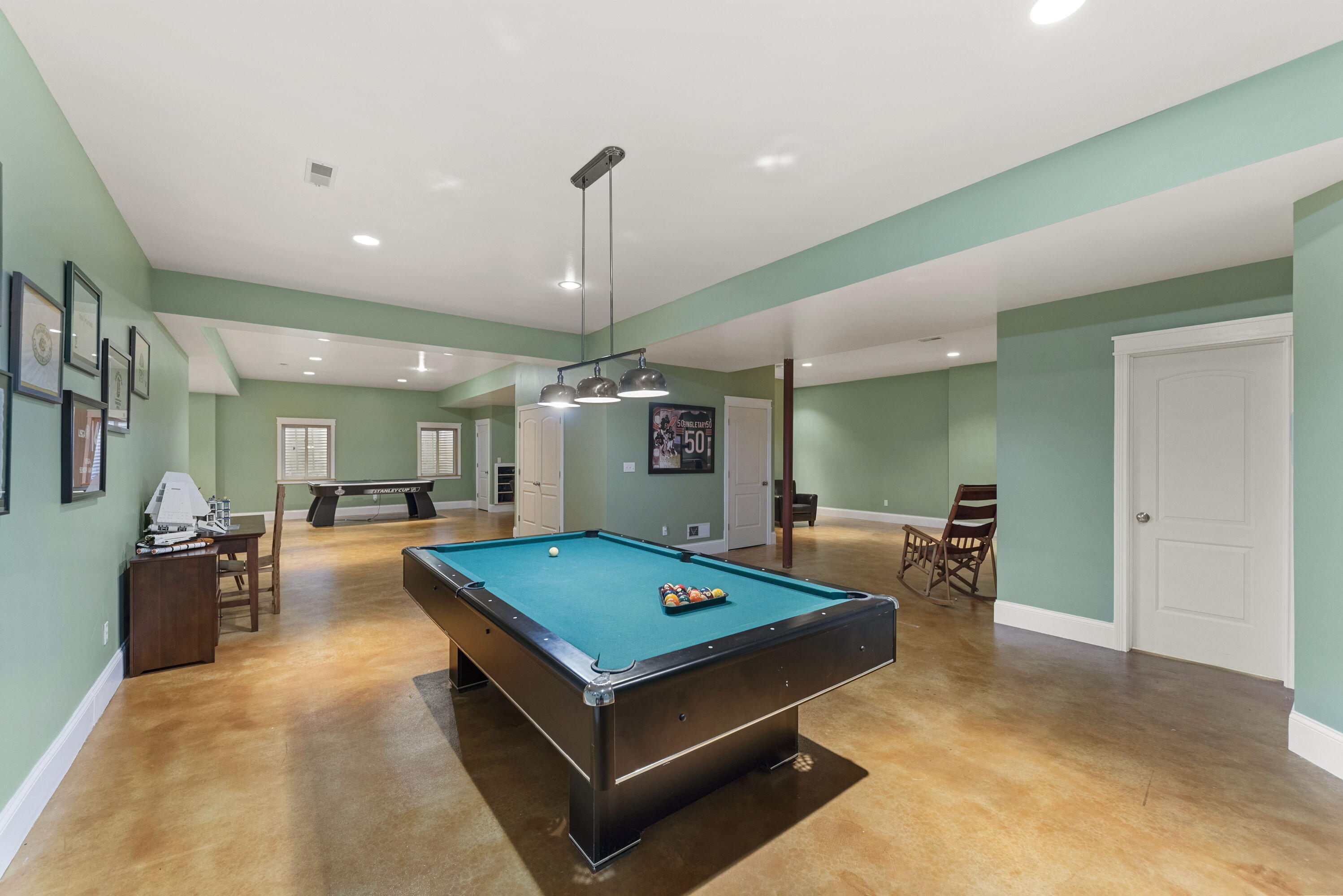 52300 E Arnold Drive