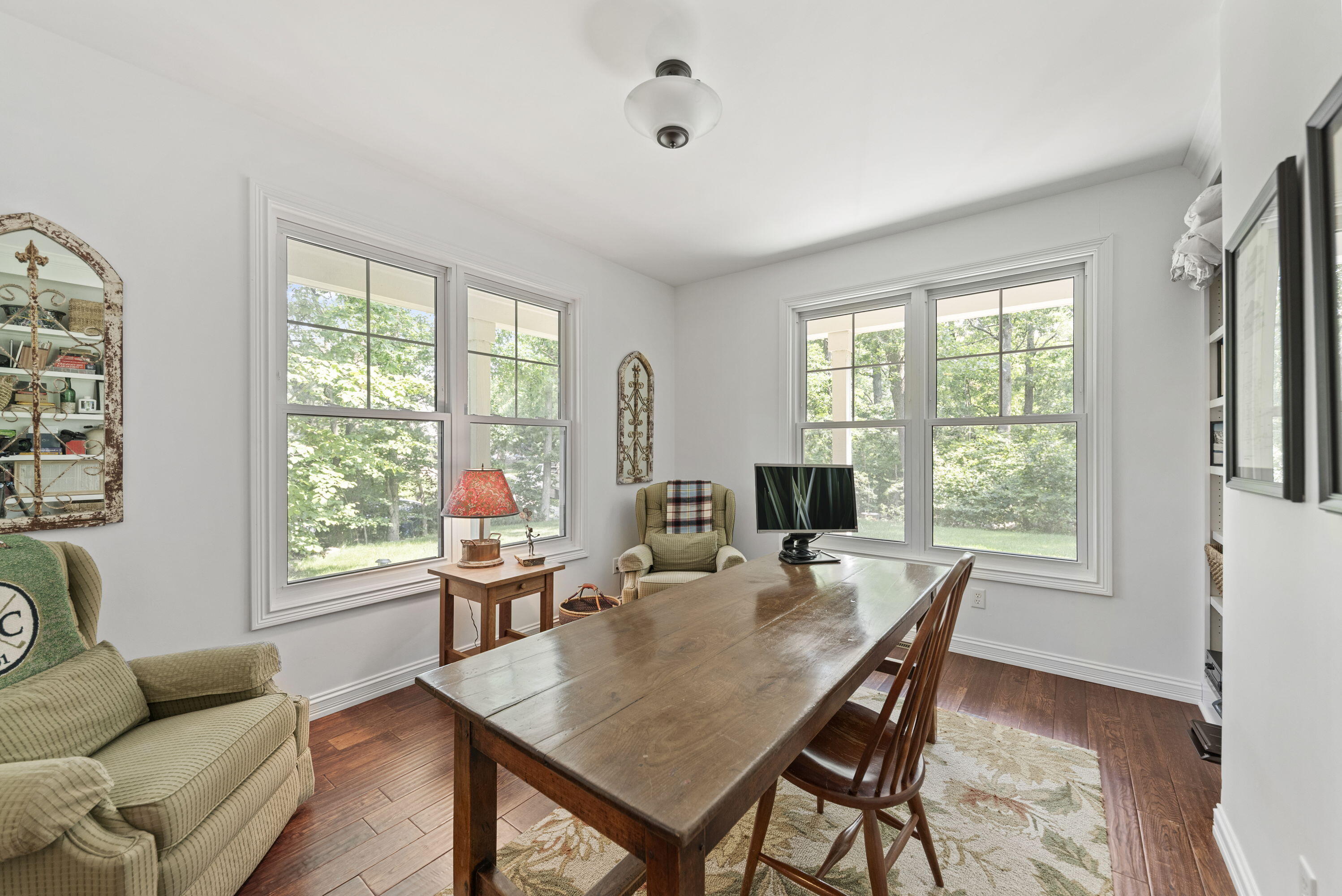 52300 E Arnold Drive