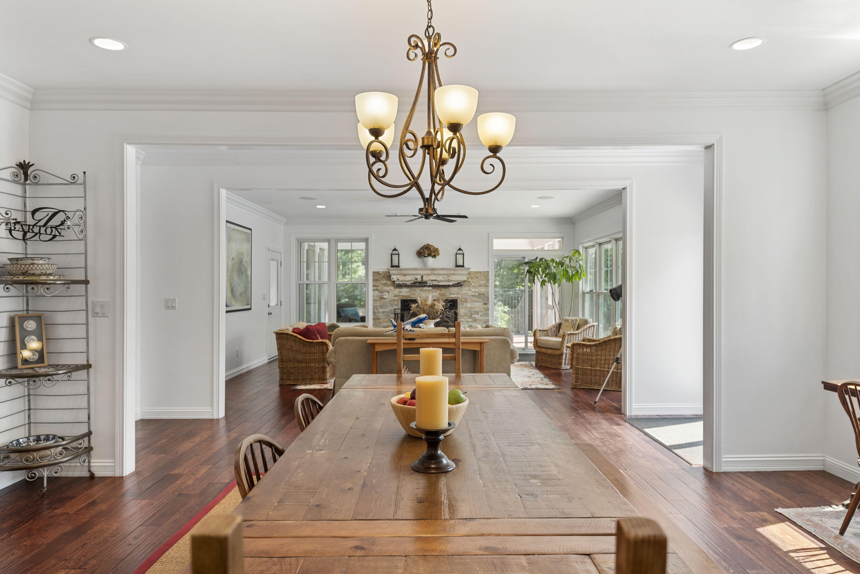 52300 E Arnold Drive