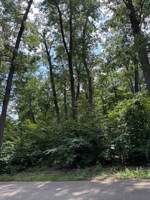 52300 E Arnold - LAND Drive